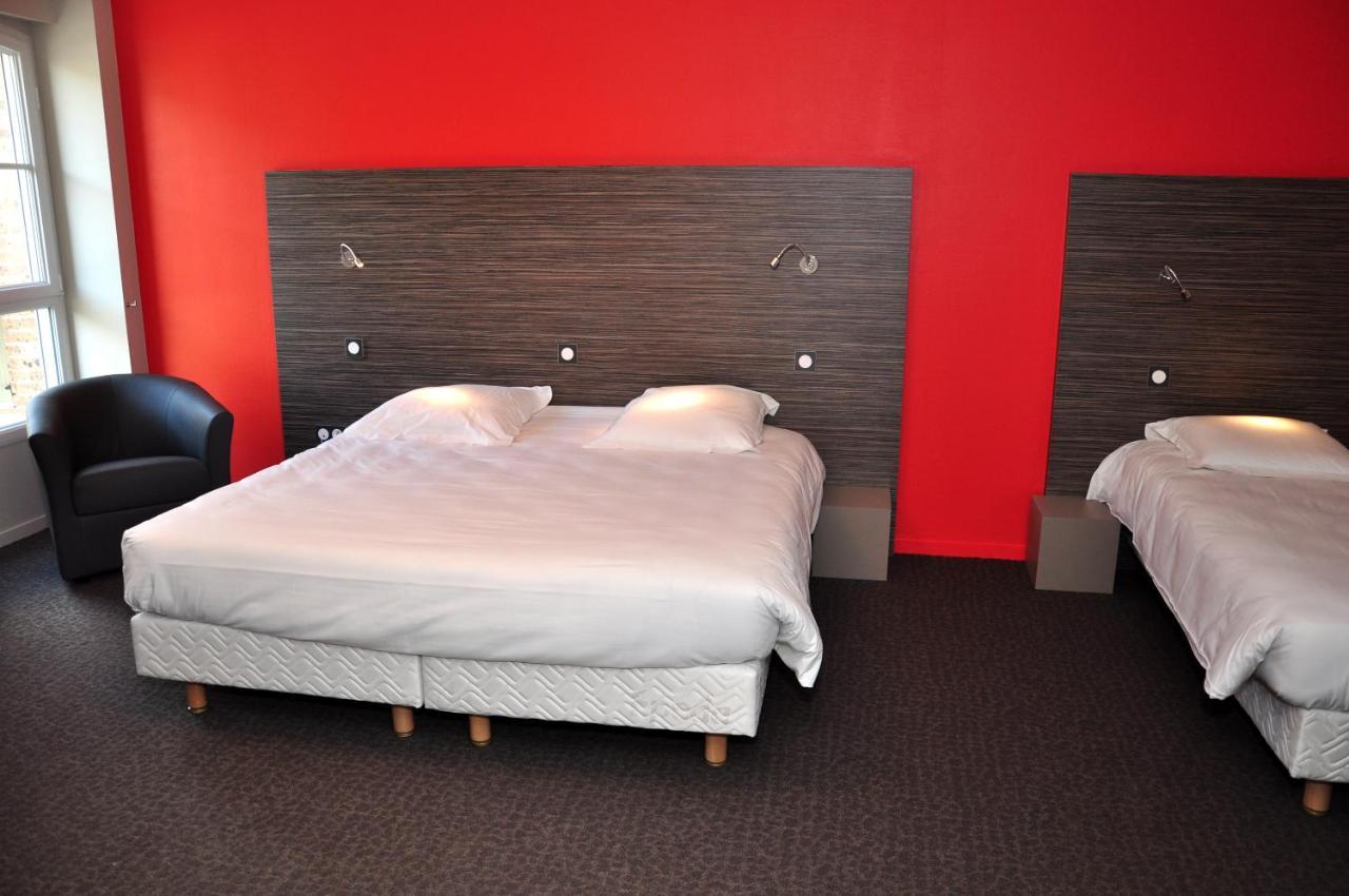 Logis Hotel A La Bonne Auberge Laval  Zewnętrze zdjęcie